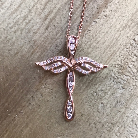 Radiant Fine Jewelry Jewelry - 14 kt gold diamond angel wing cross pendant